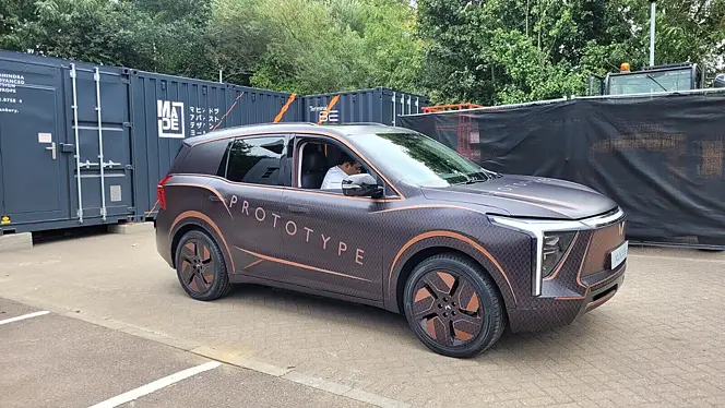Mahindra XEV 7e
